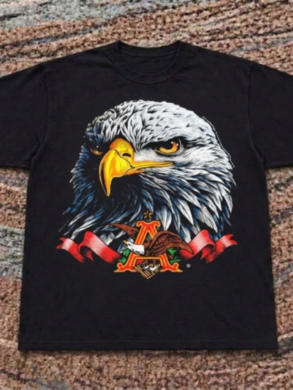 Vintage Style Bald Eagle Graphic T-Shirt